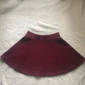 Short, textured skirt